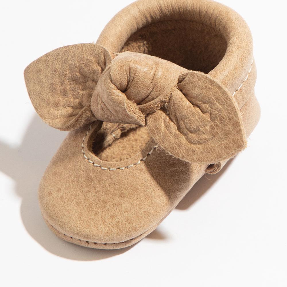 Newborn Weathered Brown Knotted Bow Baby Shoe - Tenth & Pine - Knotted Bow Mocc - Soft Sole - Newborn