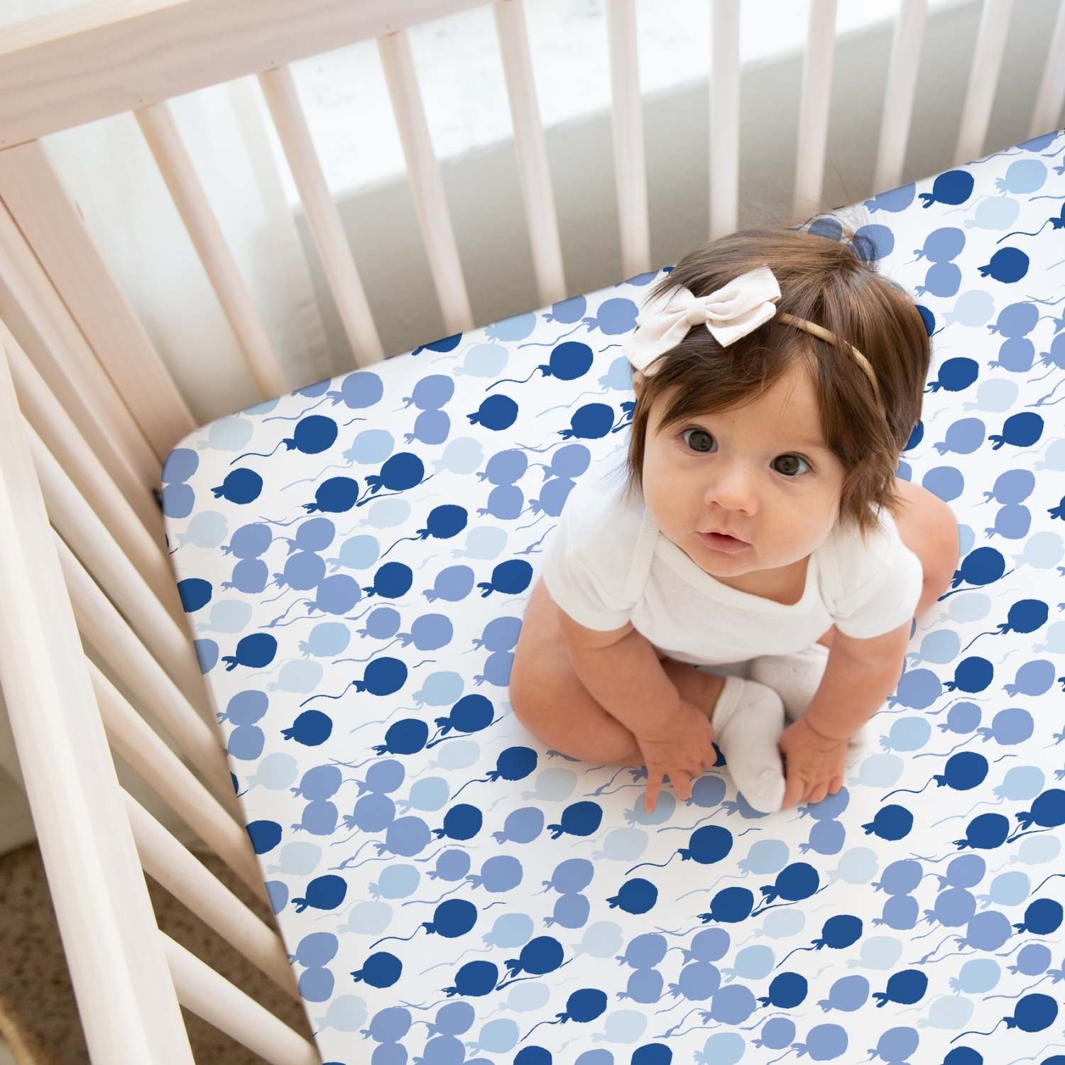 Organic Crib Sheet - Blue Balloons - Tenth &amp; Pine - Baby &amp; Toddler - 