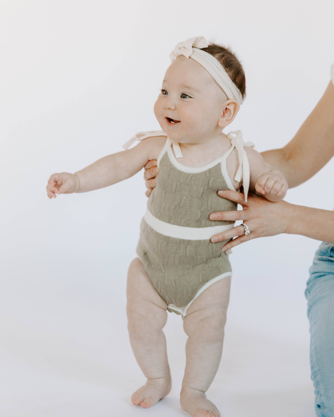 Organic Cotton Magnetic Bubble Romper in Truffle