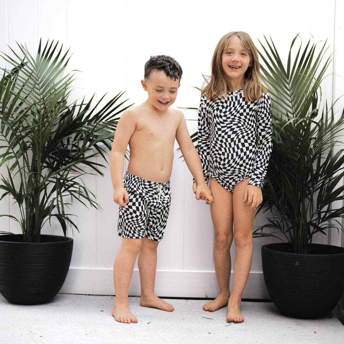 RUFFLE RASH GUARD - Black Dizzy Check - Tenth & Pine - Ruffle Rash Guard - 6/12m - millie + roo