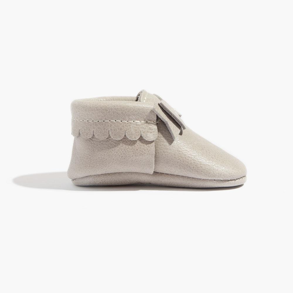 Salt Flats Bow Baby Shoe - Tenth & Pine - Bow Mocc - Soft Sole - 1
