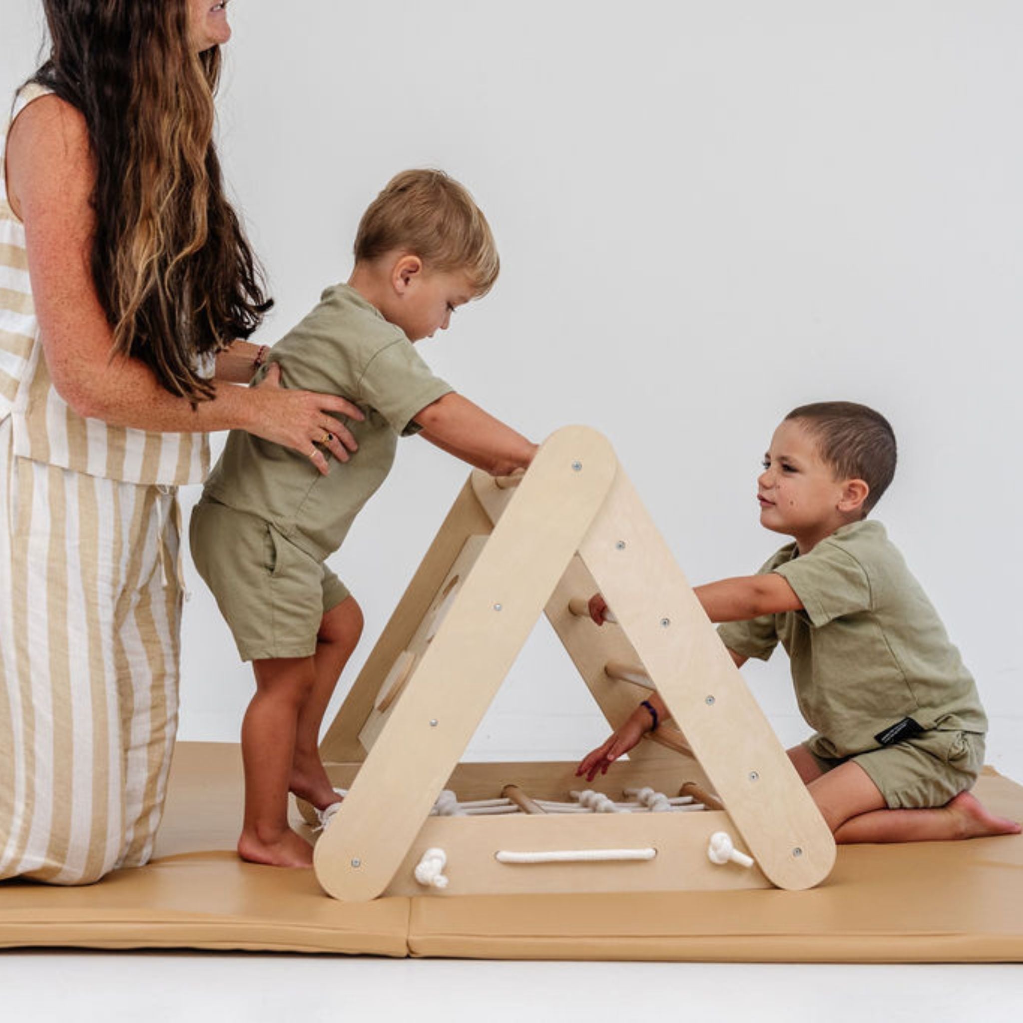 Sand Vegan Leather Mat - Tenth &amp; Pine - Vegan Leather Padded Mat - Epic