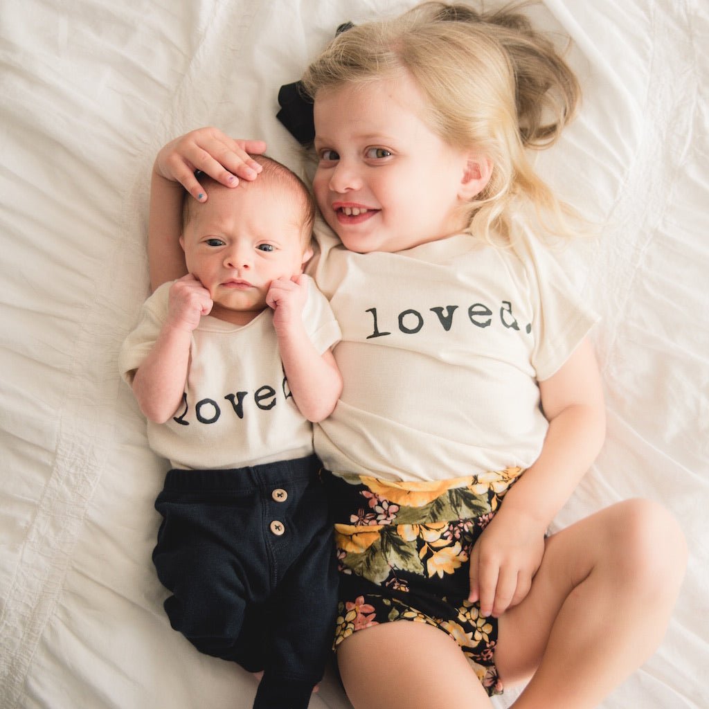 Short Sleeve Bodysuit | Loved. | Organic Cotton - Tenth &amp; Pine - Short Sleeve Onesie - 0 - 3M