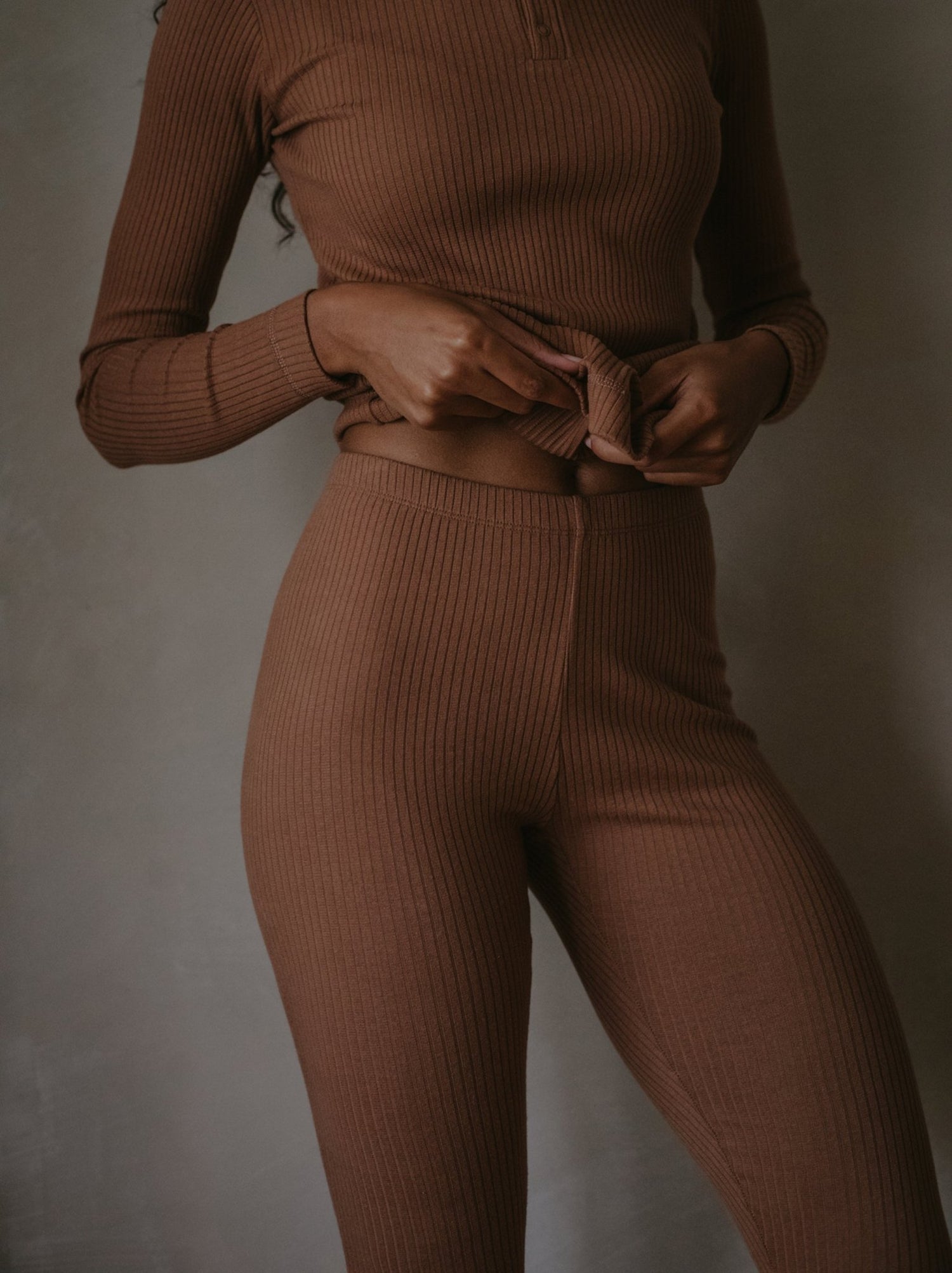 The Ribbed Legging - Women&